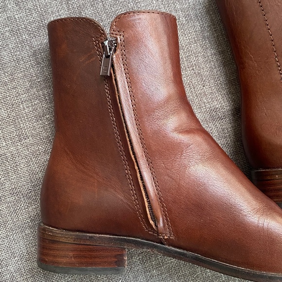 Loeffler Randall Size 6 Brown Leather Sole Slim Chelsea Zip Ankle Boots - Picture 5 of 17